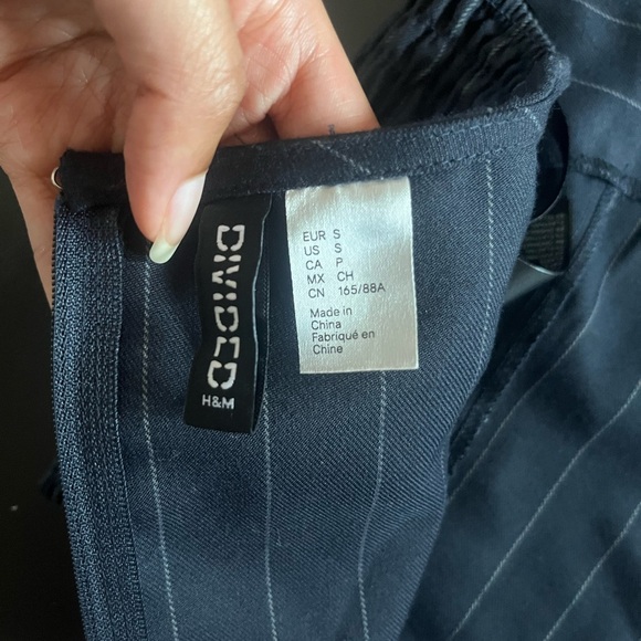 striped strapless crop top - Picture 3 of 3